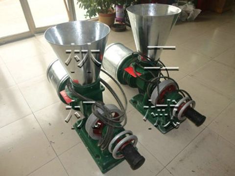 點(diǎn)擊查看詳細(xì)信息<br>標(biāo)題：臥式磨面機(jī) 閱讀次數(shù)：1993