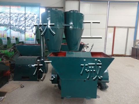 點(diǎn)擊查看詳細(xì)信息<br>標(biāo)題：自動(dòng)進(jìn)料粉碎機(jī) 閱讀次數(shù)：1770