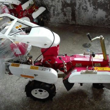 點擊查看詳細信息<br>標(biāo)題：開溝機 閱讀次數(shù)：1998