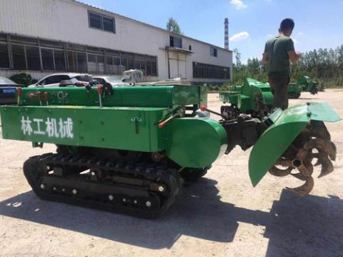點擊查看詳細(xì)信息<br>標(biāo)題：履帶開溝機　 閱讀次數(shù)：1947